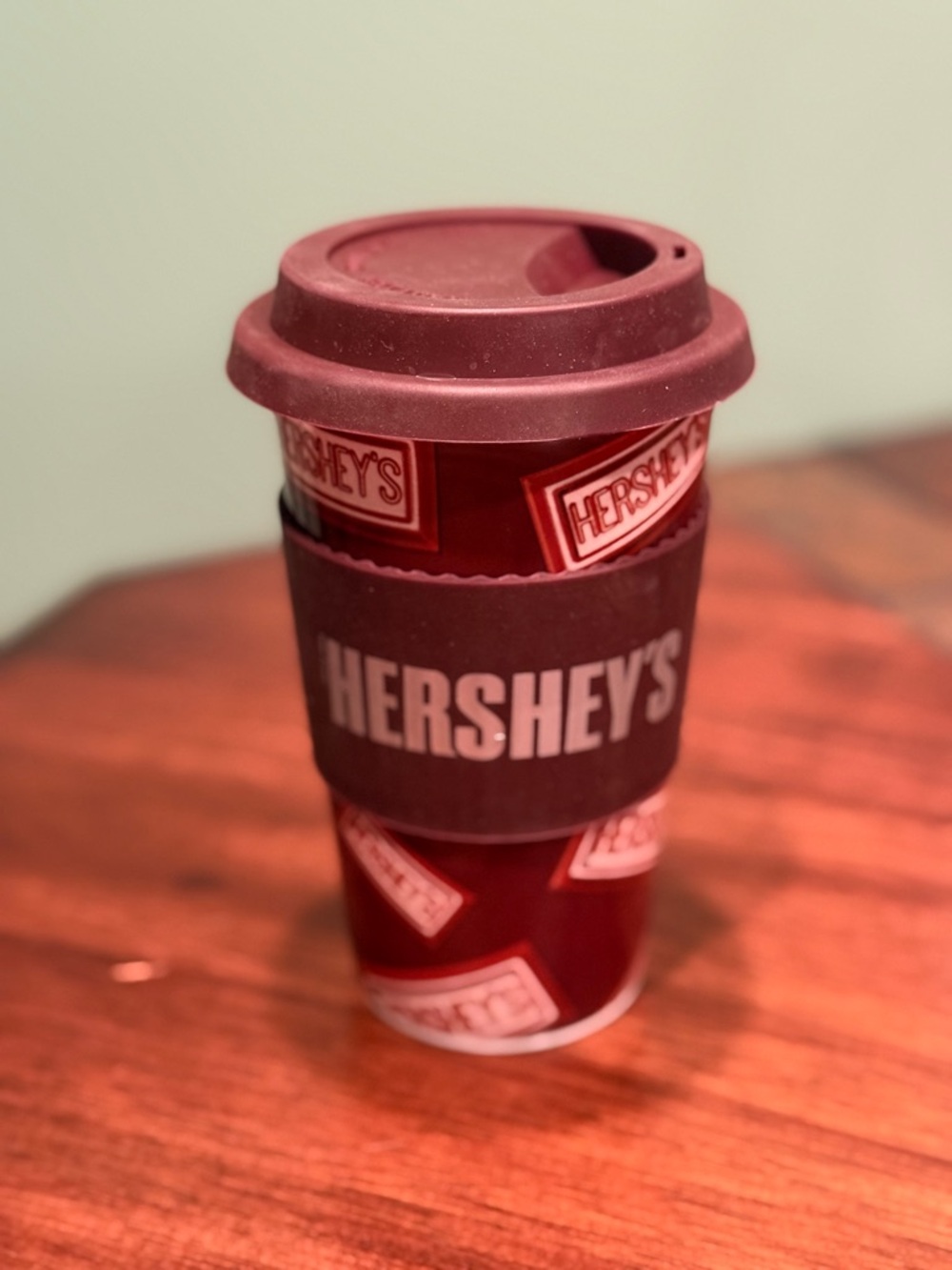Hershey's Chocolate Ceramic Travel Tumbler with Rubber Lid and Hand Gripper